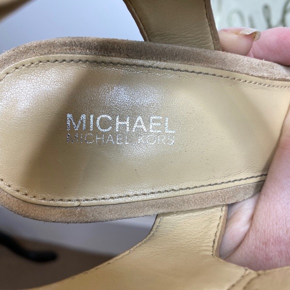 MICHAEL Michael Kors tan leather adjustable ankle strap block heels 9.5M - Picture 8 of 11